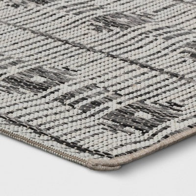  Retro Repeat Outdoor Rug Black - Project 62™