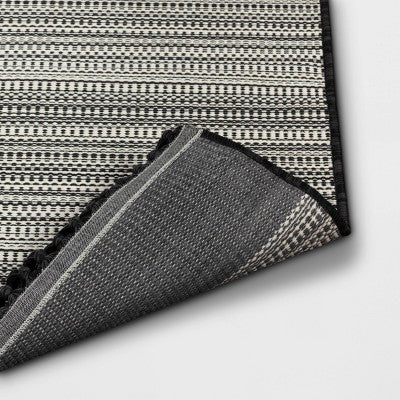 5' X 7' Outdoor Rug Striped Fringe Black - Project 62™