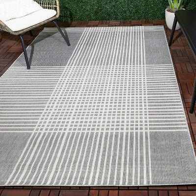  9' X12' Plaid Outdoor Rug Gray - Project 62™
