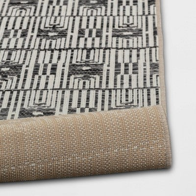  Retro Repeat Outdoor Rug Black - Project 62™